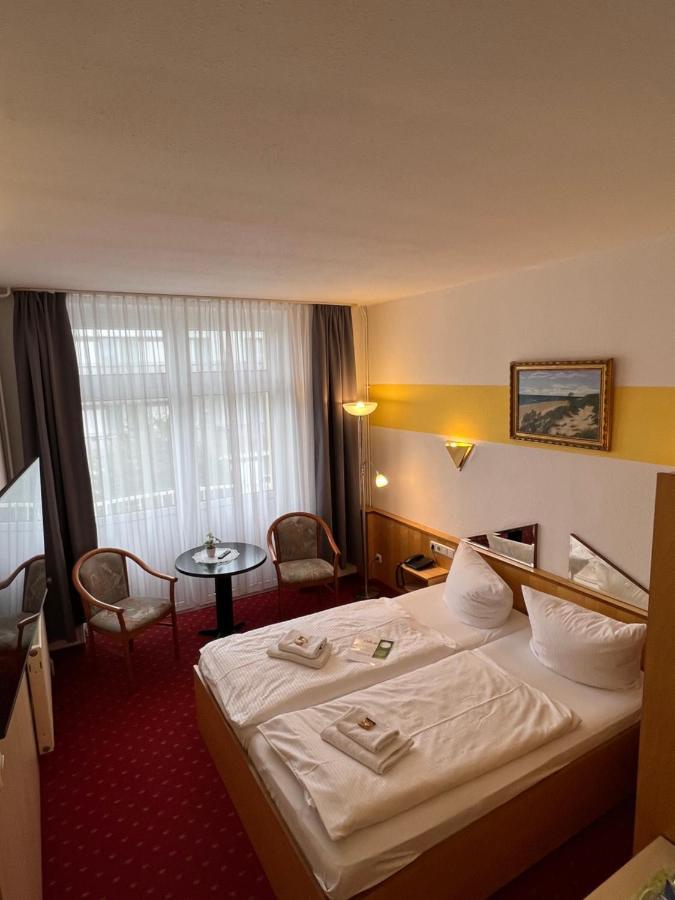 Hotel Poseidon Ostseebad Kühlungsborn Esterno foto