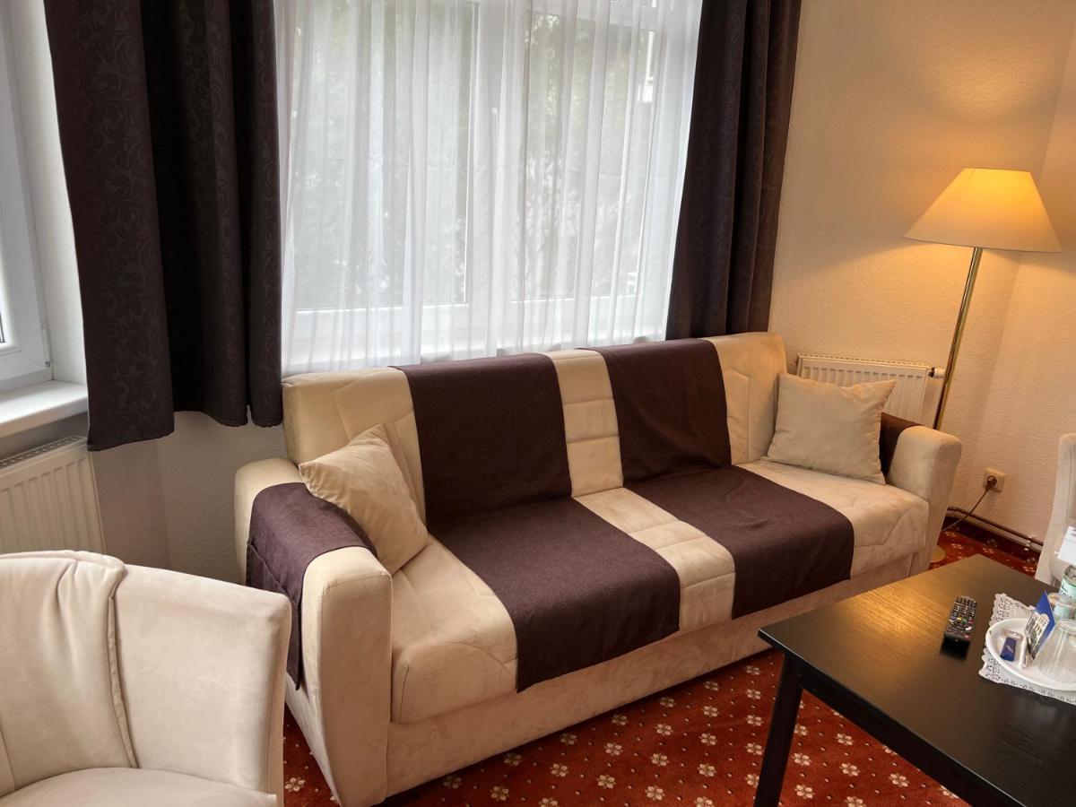 Hotel Poseidon Ostseebad Kühlungsborn Esterno foto
